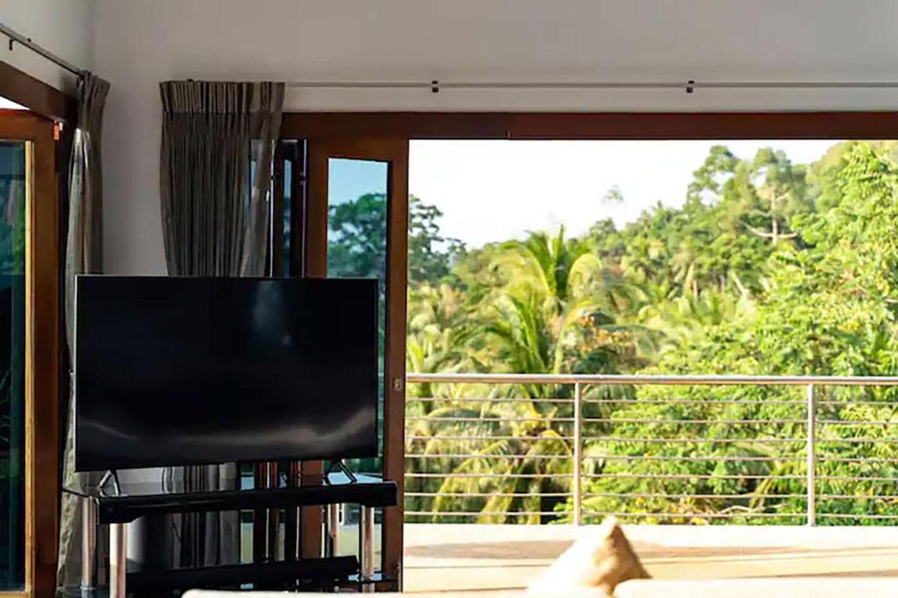 Villa E Taling Ngam  Luaran gambar