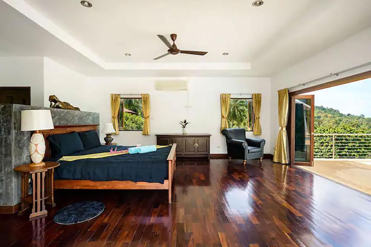 Villa E Taling Ngam  Luaran gambar
